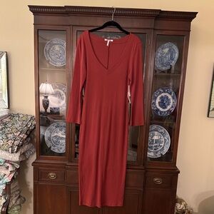 THREE DOTS Marion V-Neck Stretchy Dress